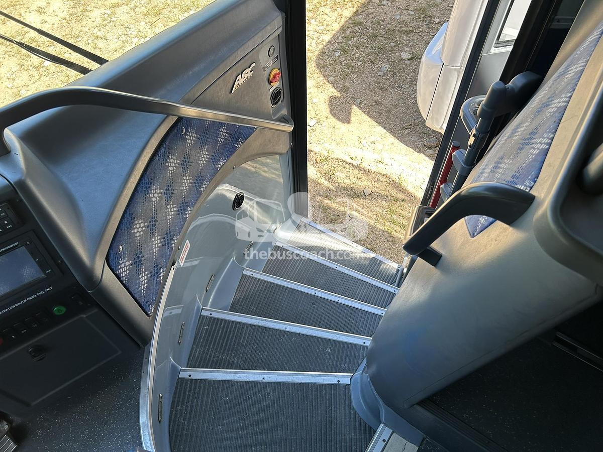 Used 2018 Van Hool CX45