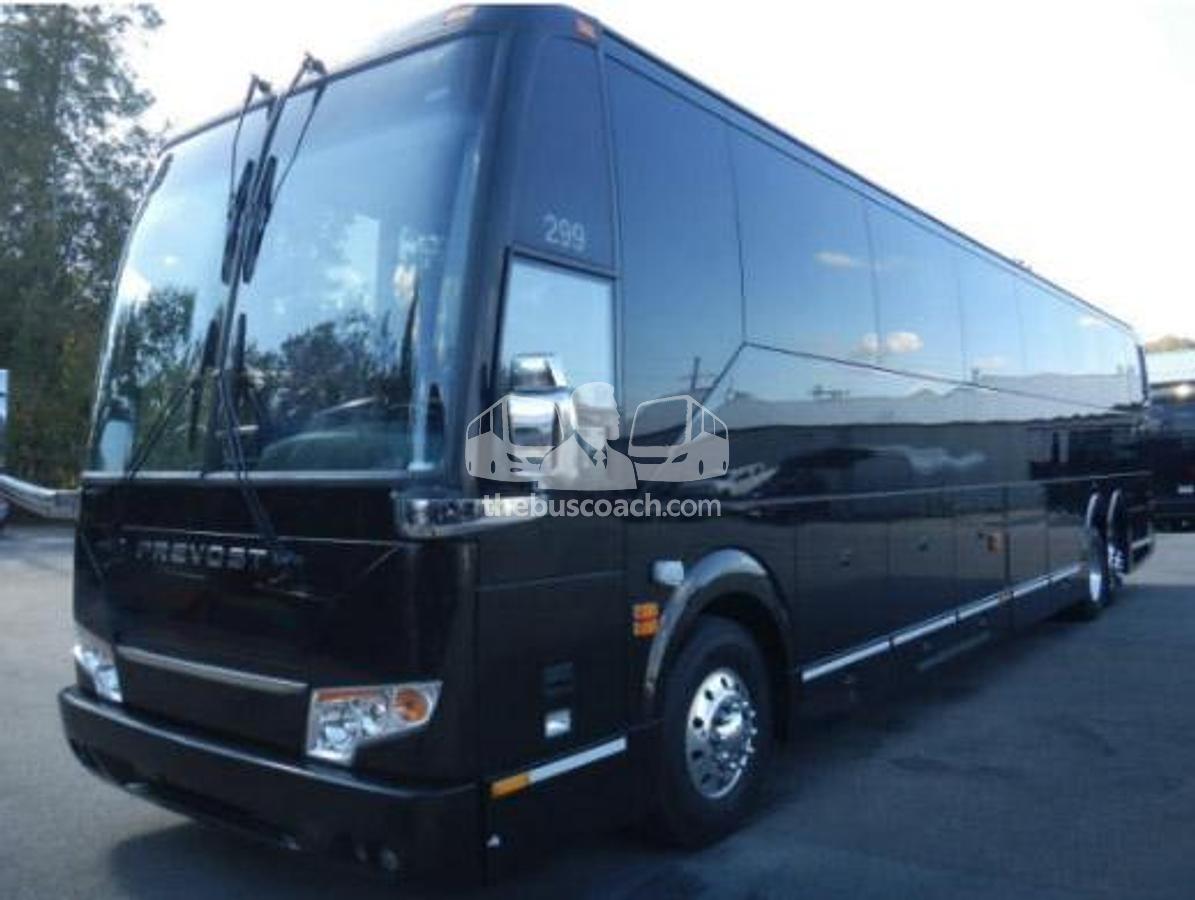 Used 2023 PREVOST H3-45