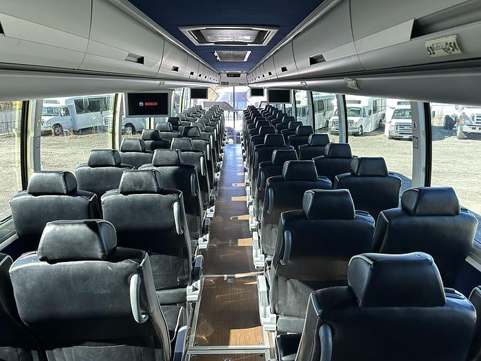 Used 2018 VOLVO 9700