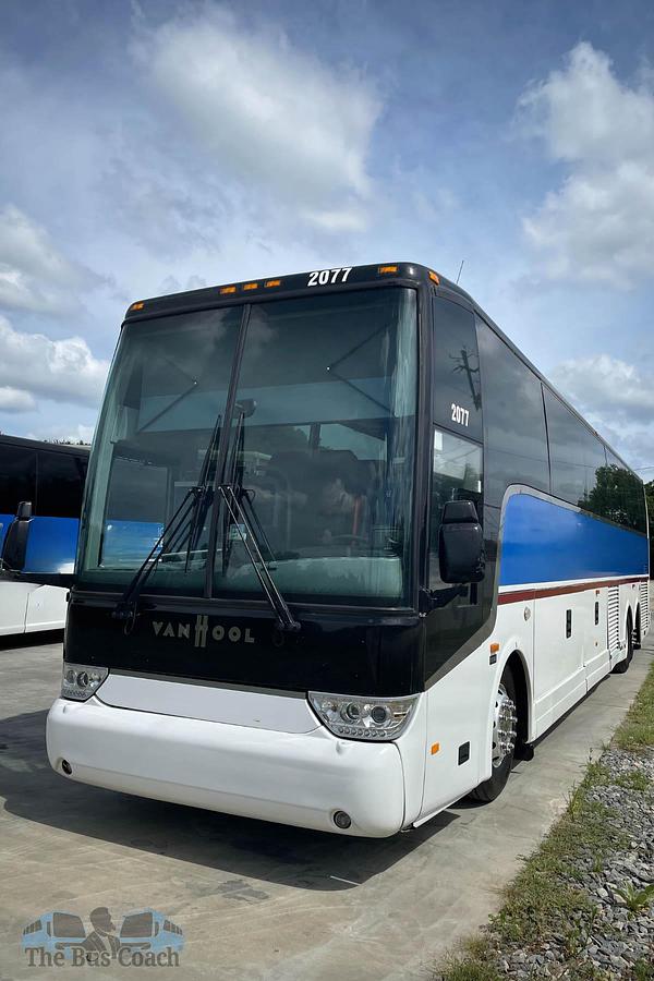 Used 2015 VAN HOOL TX45