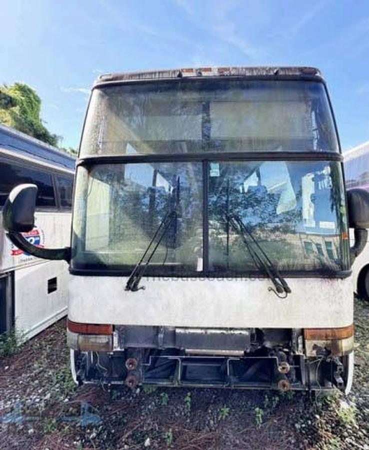 Used 2000 VAN HOOL T2145