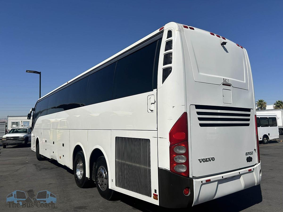 Used 2016 VOLVO 9700