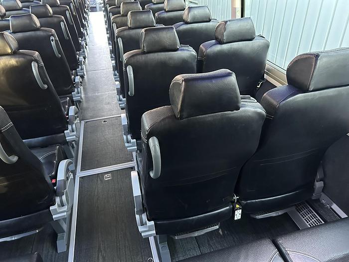 Used 2018 VOLVO 9700