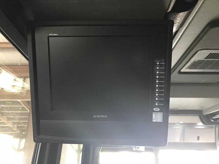 Used 2006 MCI E4500 Conv