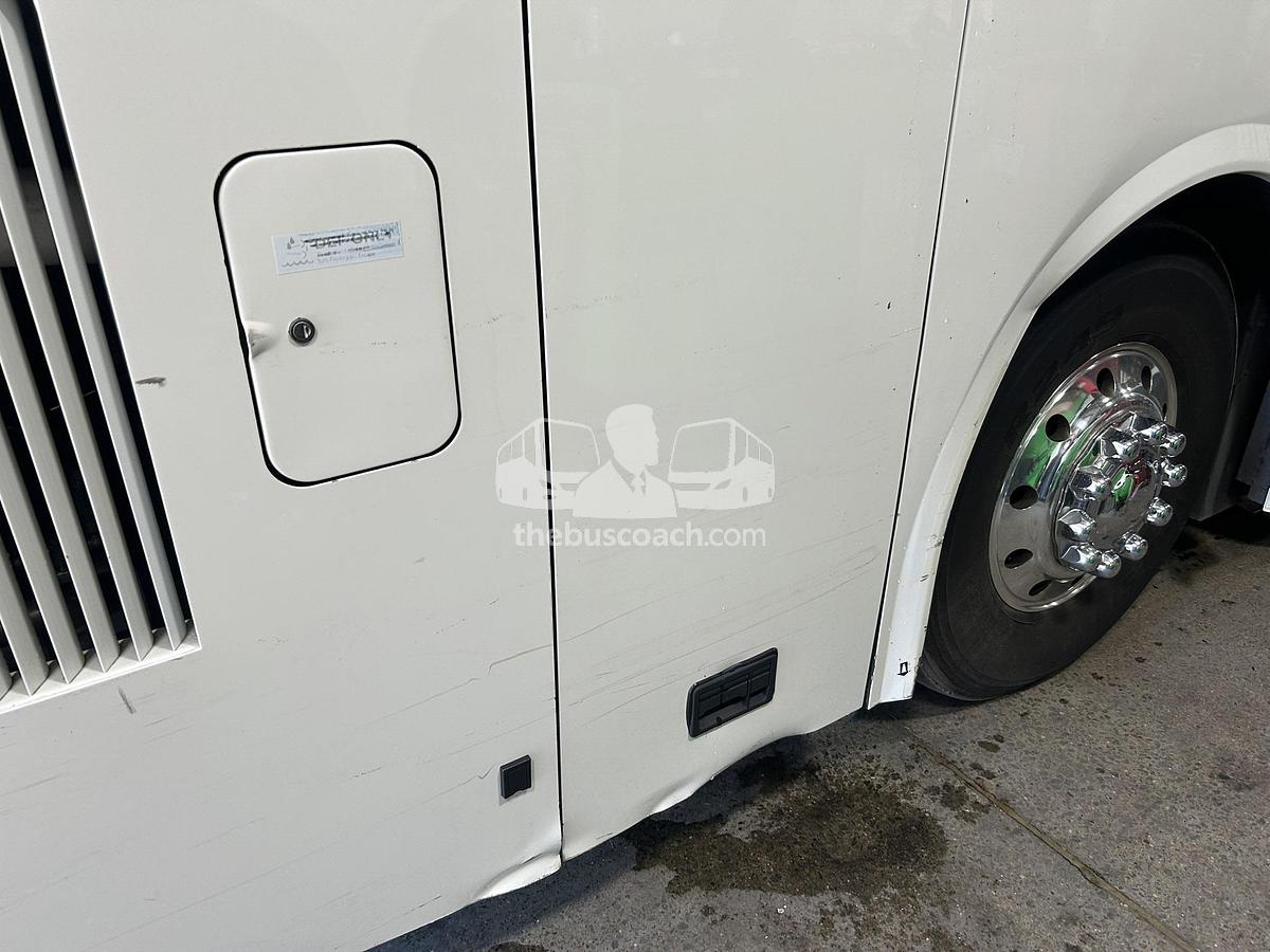 Used 2019 VOLVO 9700 ADA