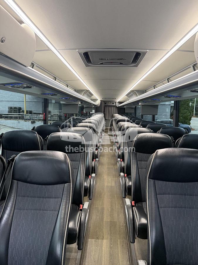 Used 2019 VAN HOOL CX45