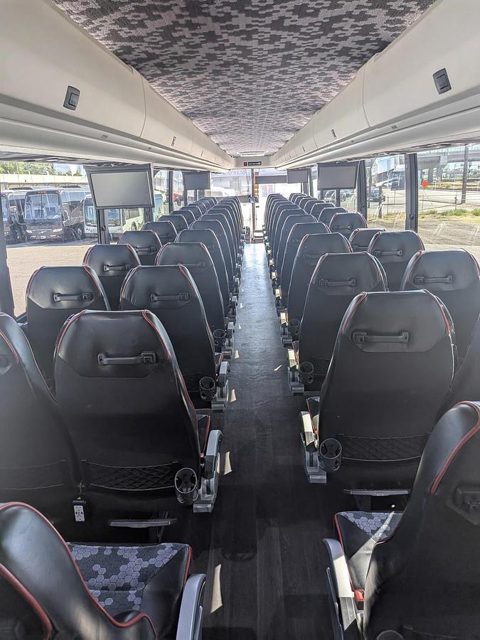 Used 2019 PREVOST H3-45