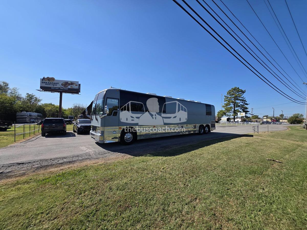 Used PREVOST XL2 ENTERTAINER