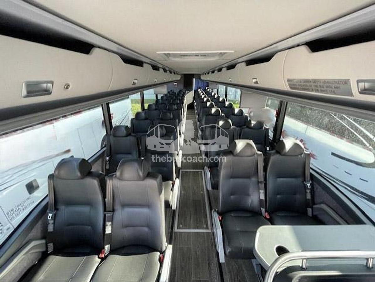 Used 2025 VAN HOOL CX45 ADA