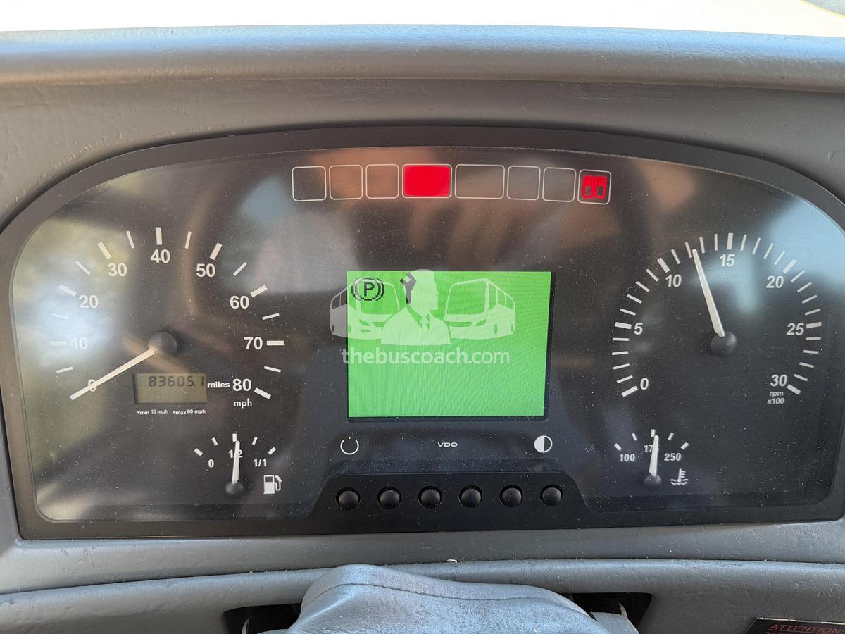 Used 2001 VAN HOOL C2045