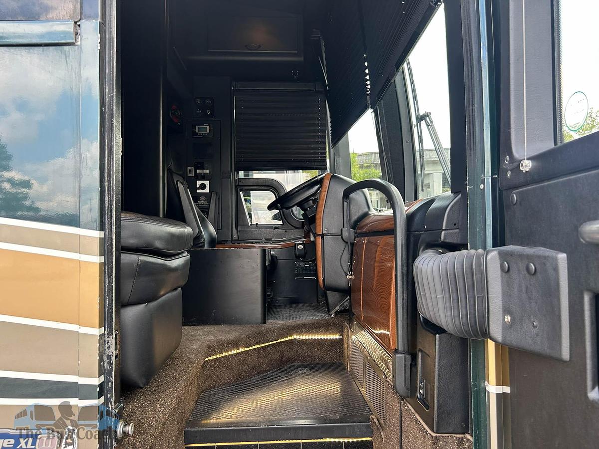 Used 2008 PREVOST XLII