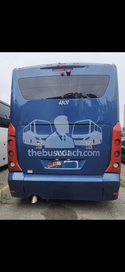 Used 2020 MCI J4500