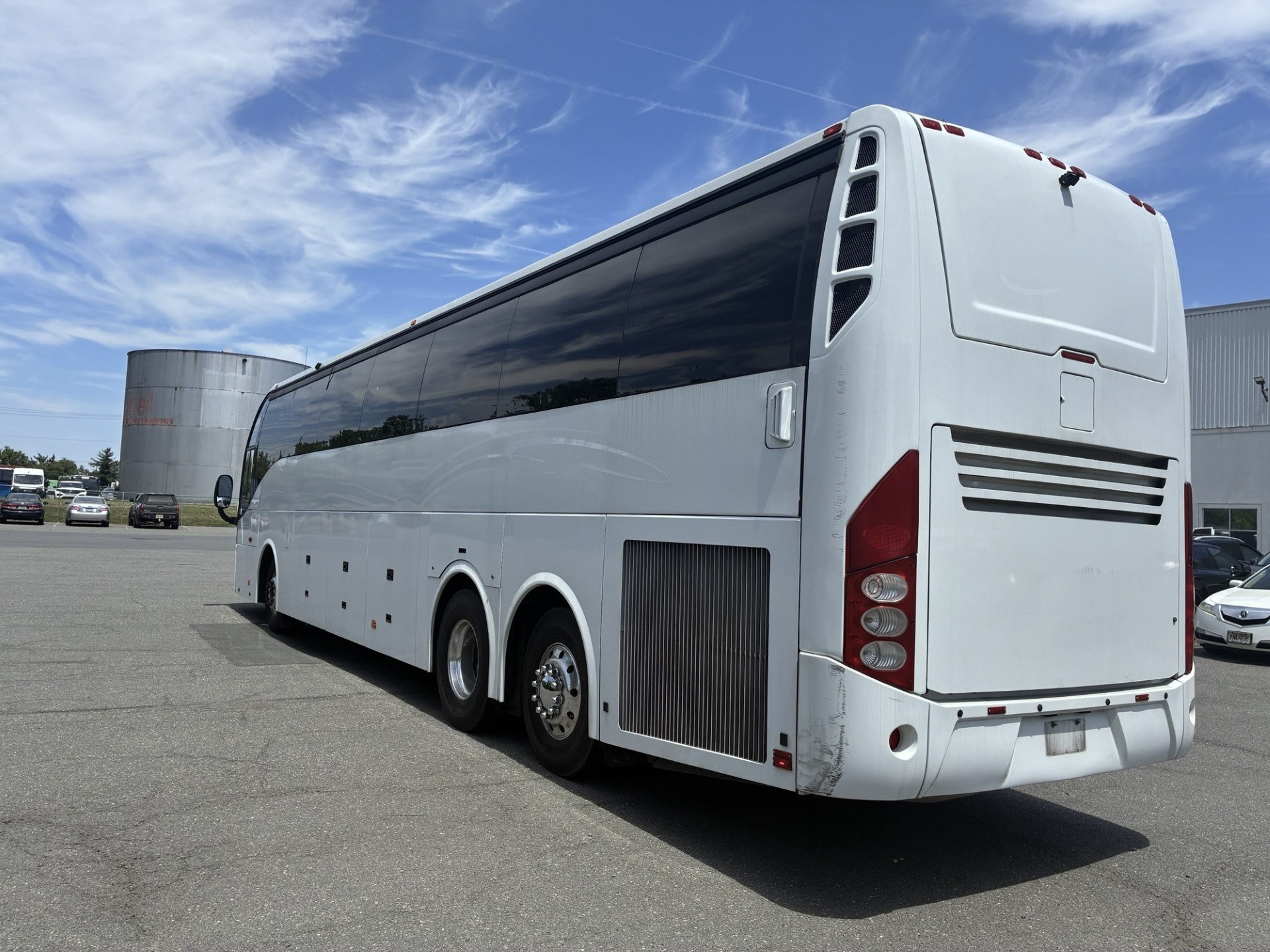 Used 2019 Volvo 9700