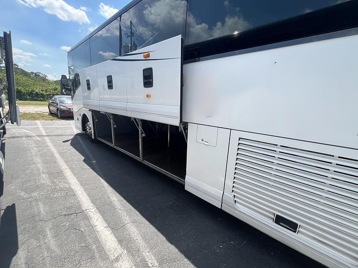 Used 2018 Van Hool CX45