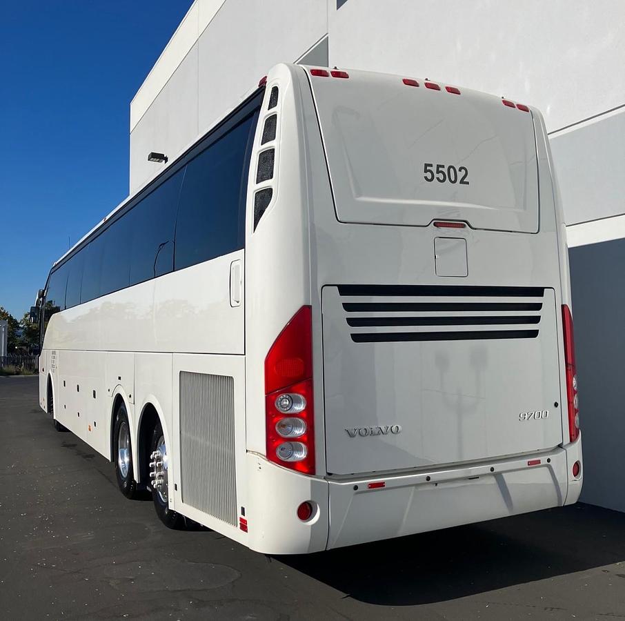 Used 2018 VOLVO 9700-Prevost Serviced