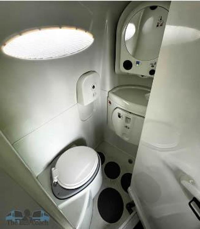 Used 2014 VOLVO 9700 ADA