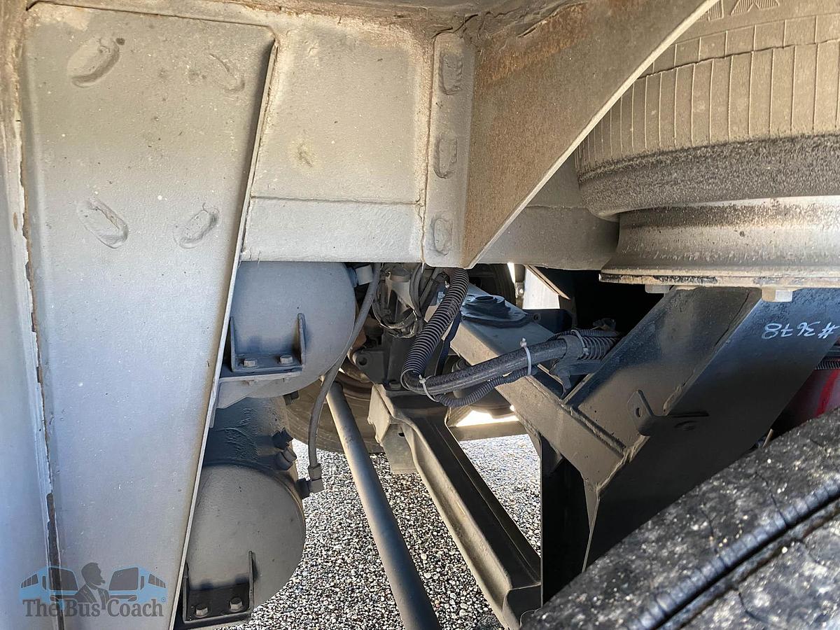 Used 2015 MCI J4500
