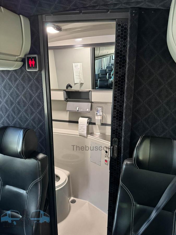 Used 2019 PREVOST H3-45