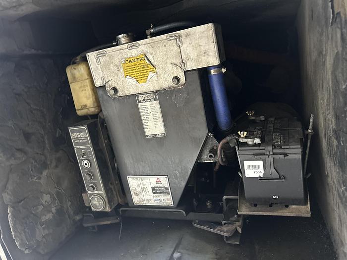 Used 2005 PREVOST XL2 Entertainer