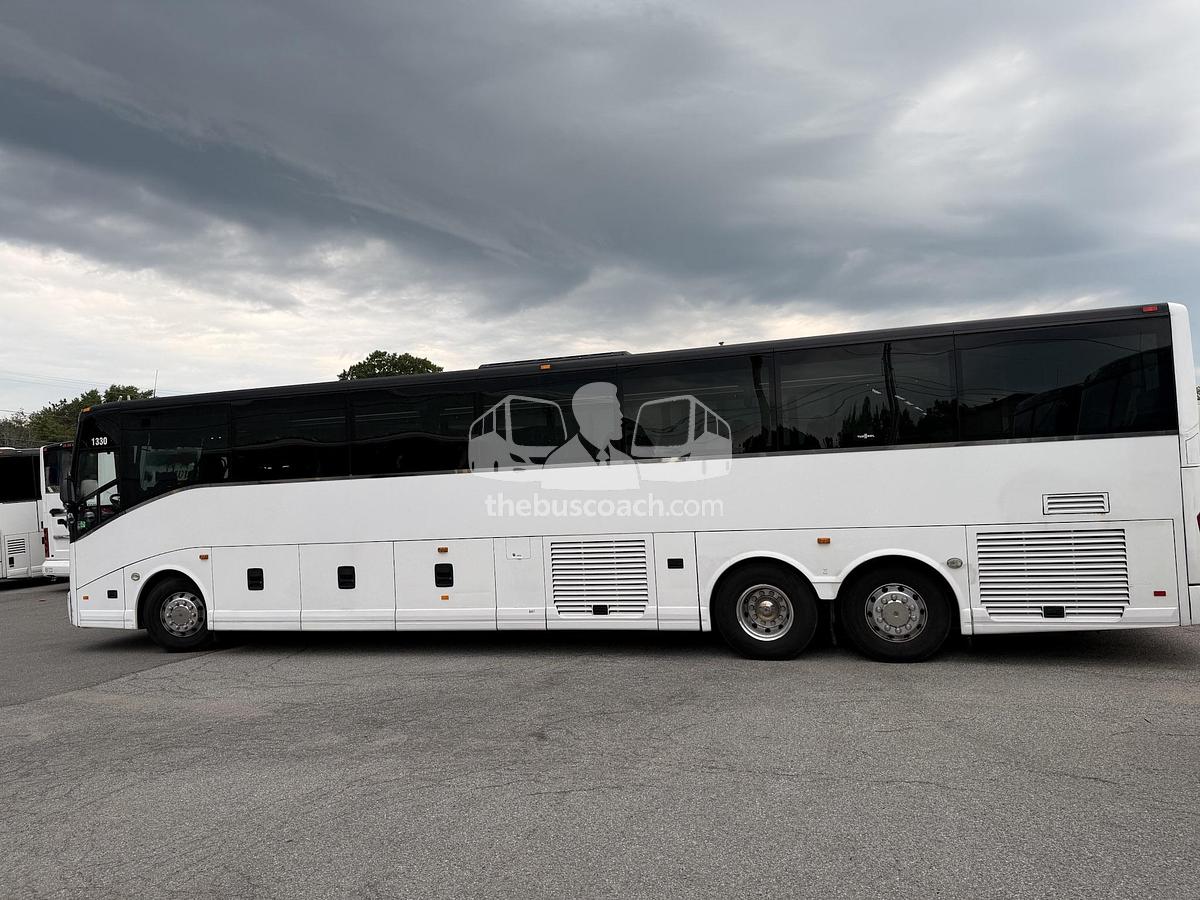 Used 2019 VAN HOOL CX45