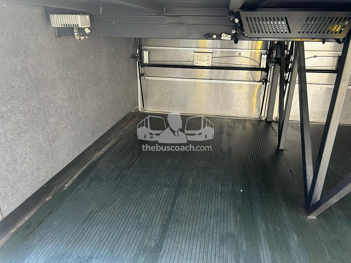 Used 2014 VOLVO 9700 ADA