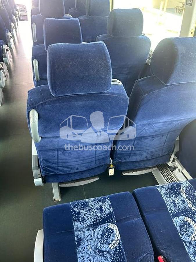 Used 2013 VOLVO 9700