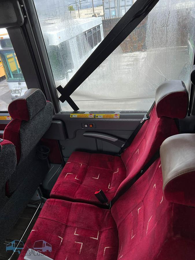 Used 2019 MCI J4500 ADA