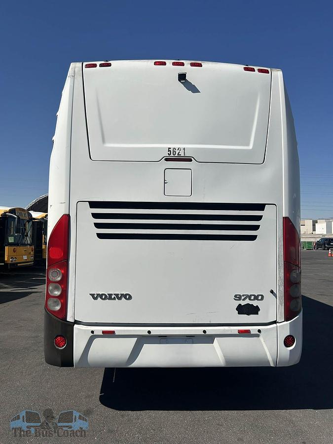 Used 2016 VOLVO 9700