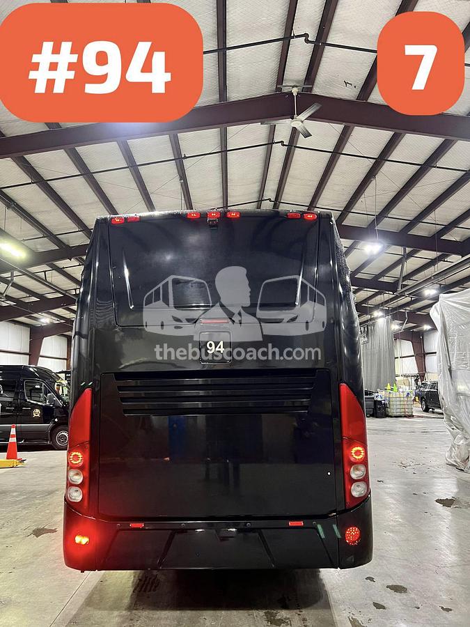 Used 2018 VOLVO 9700