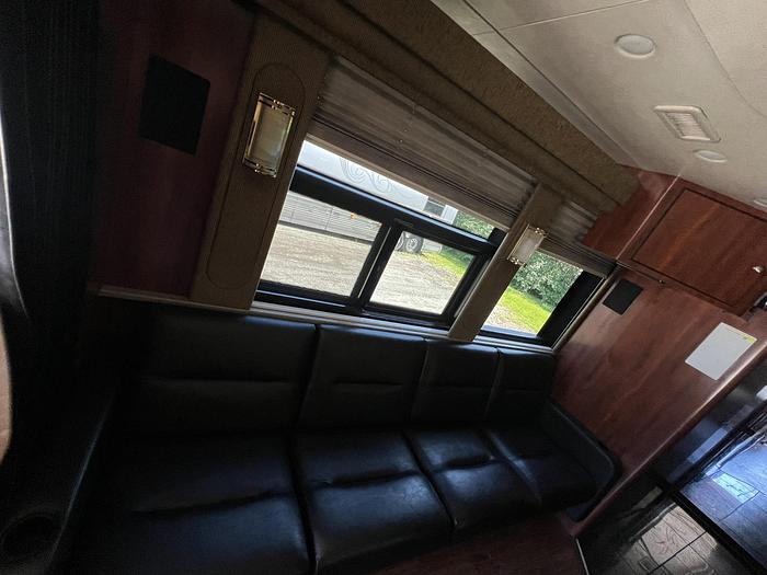 Used 2005 Prevost XL2 Entertainer Purdie