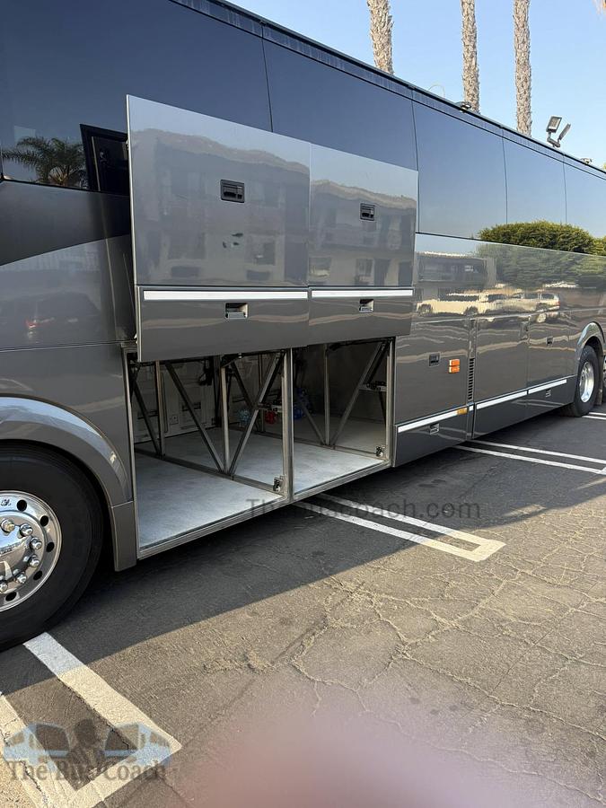 Used 2019 PREVOST H3-45