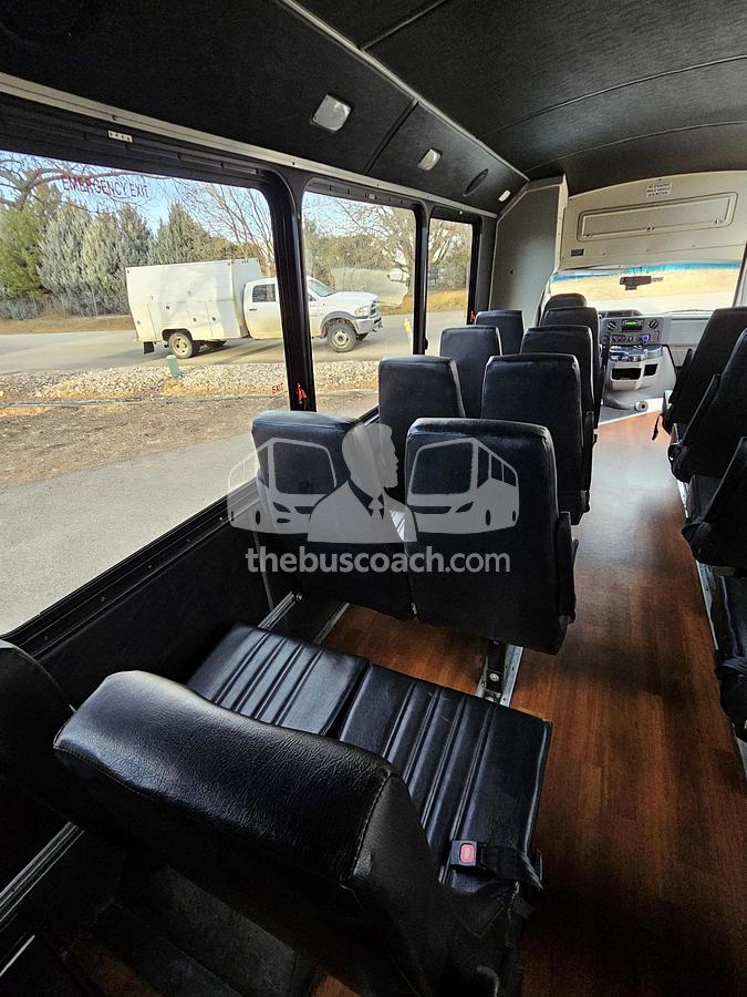 Used 2015 CHAMPION E450 Challenger