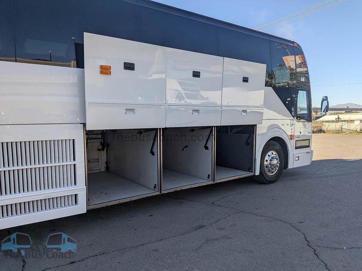 Used 2019 PREVOST H3-45