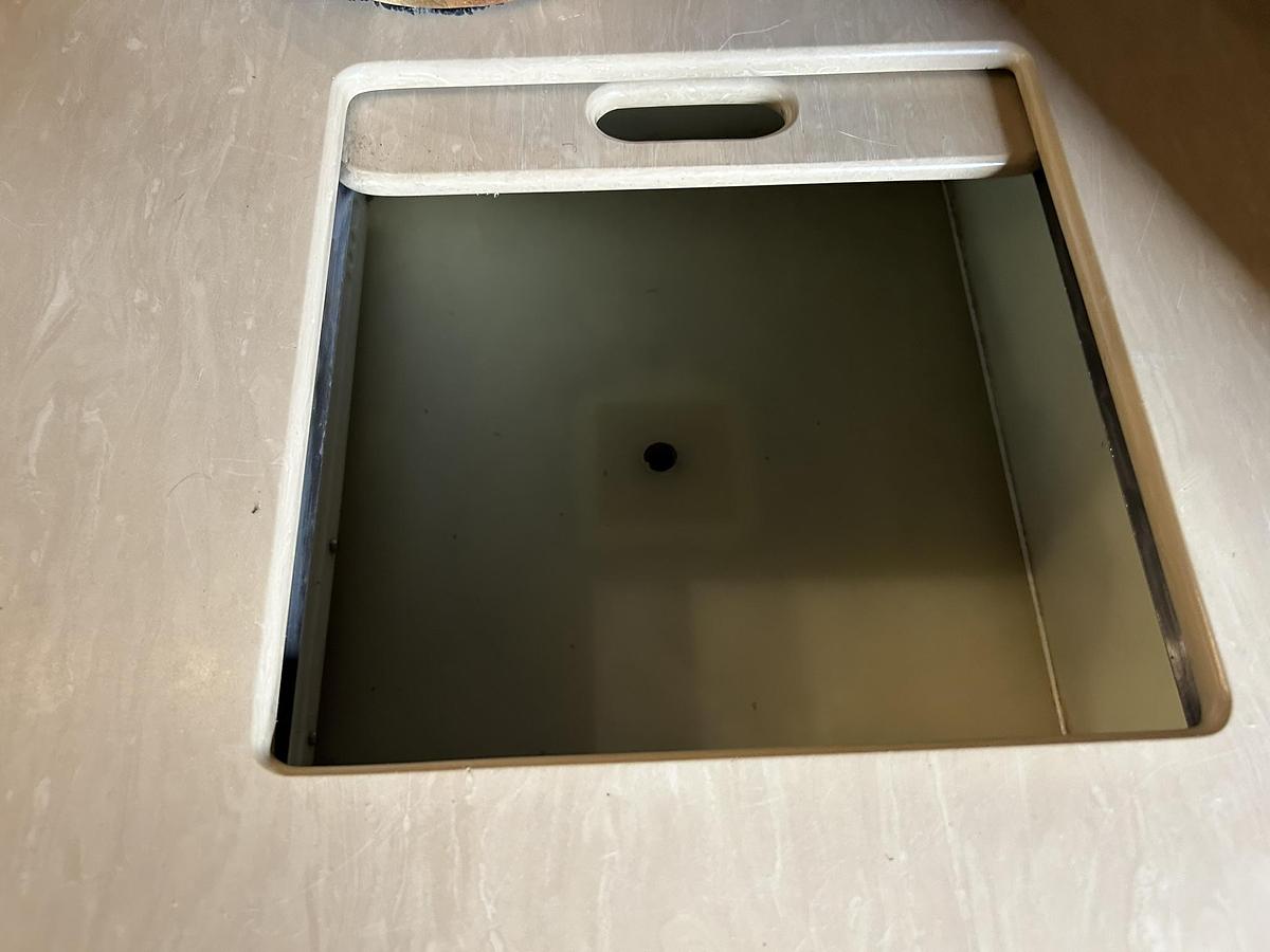 Used 2008 PREVOST XLII