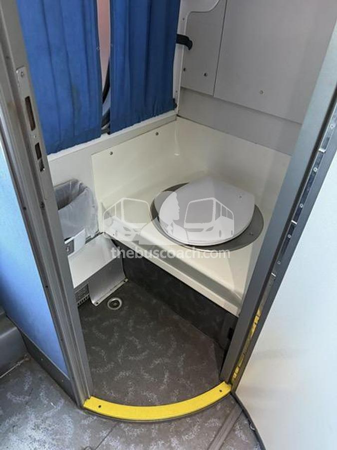 Used 2013 VAN HOOL T2140