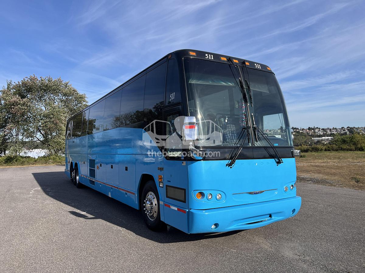 Used 2004 PREVOST H3-45 ADA