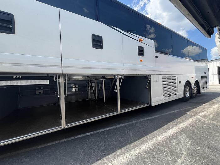 Used 2019 Van Hool CX45