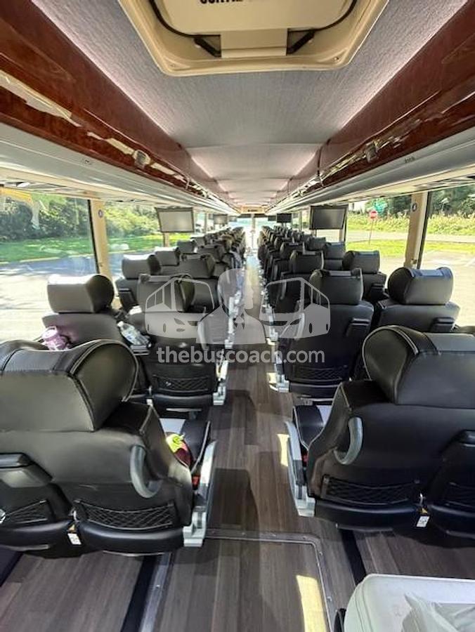 Used 2018 PREVOST H3-45