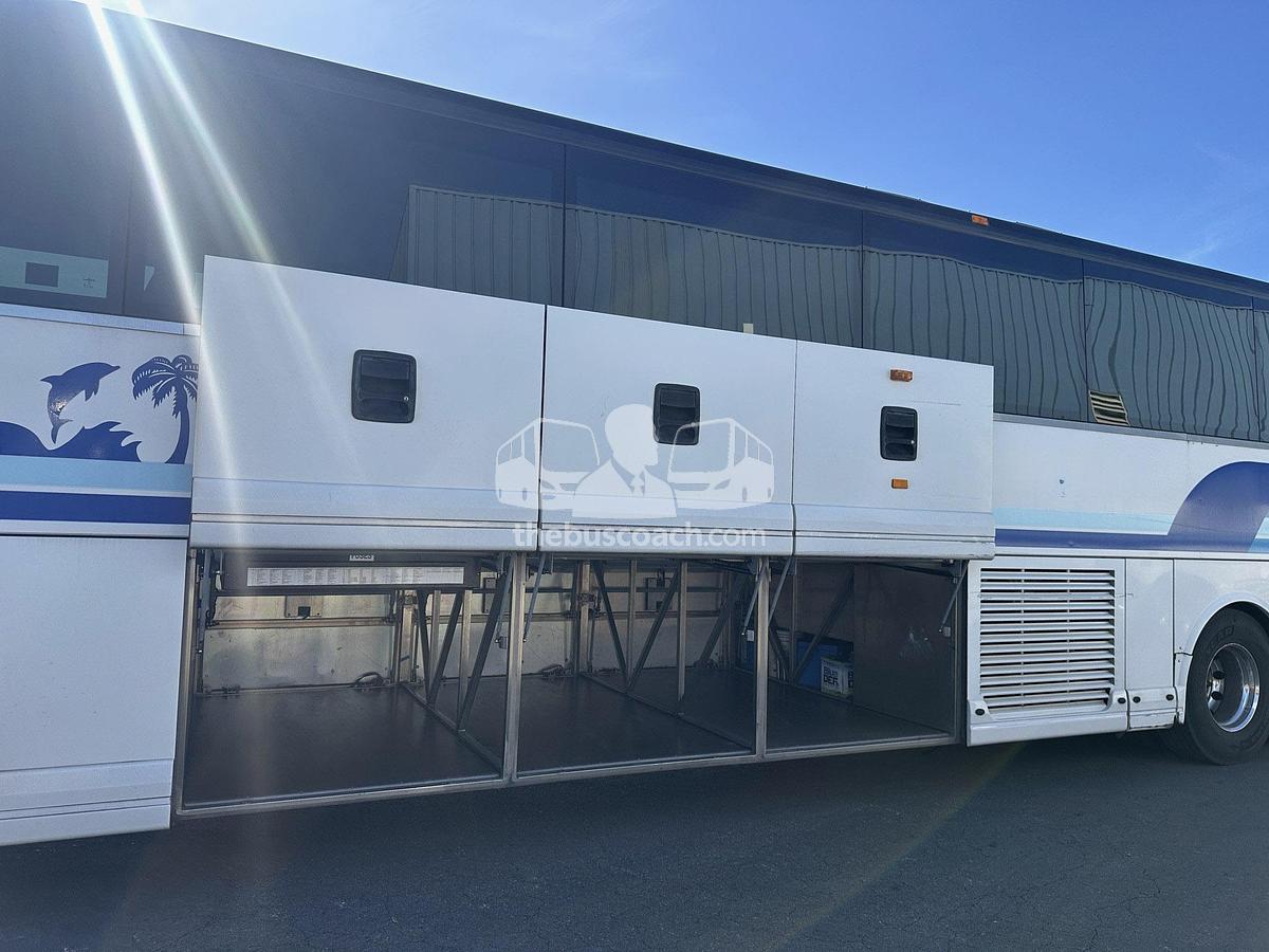 Used VAN HOOL CX45