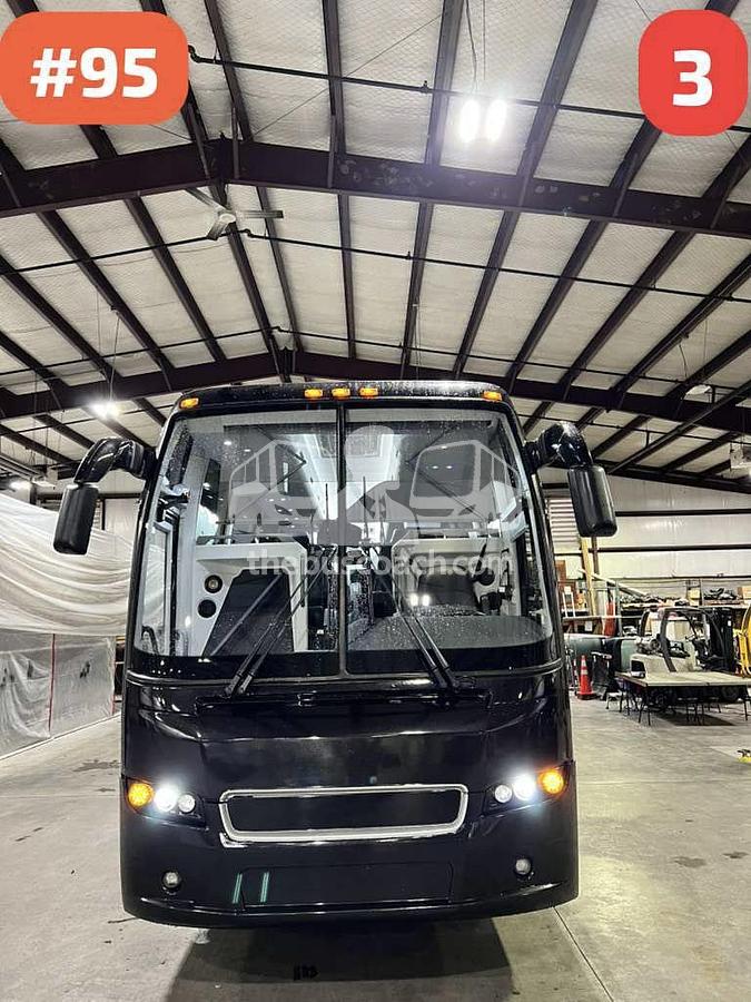 Used 2018 VOLVO 9700