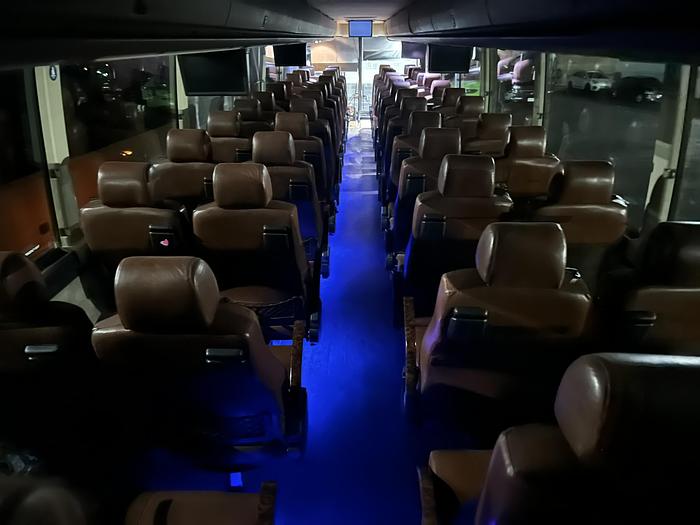 Used 2013 PREVOST H3-45