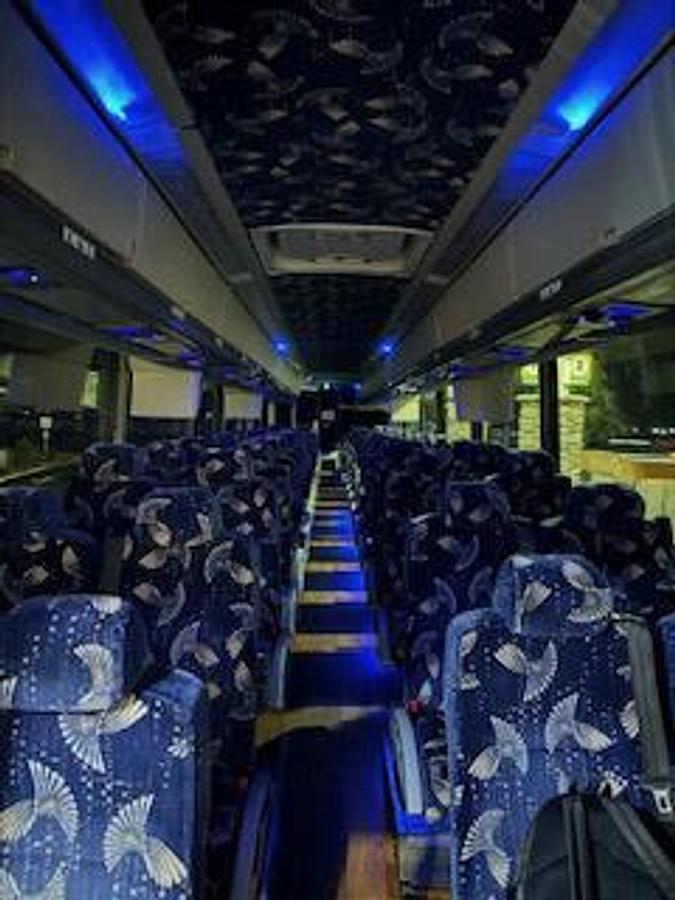 Used 2015 MCI J4500 ADA