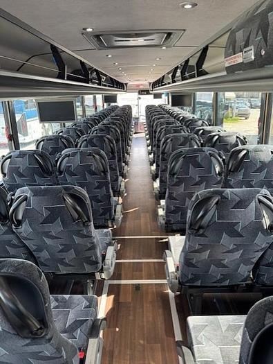 Used 2018 VAN HOOL CX45