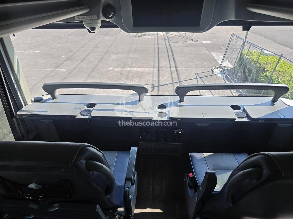 Used 2017 VAN HOOL TD925