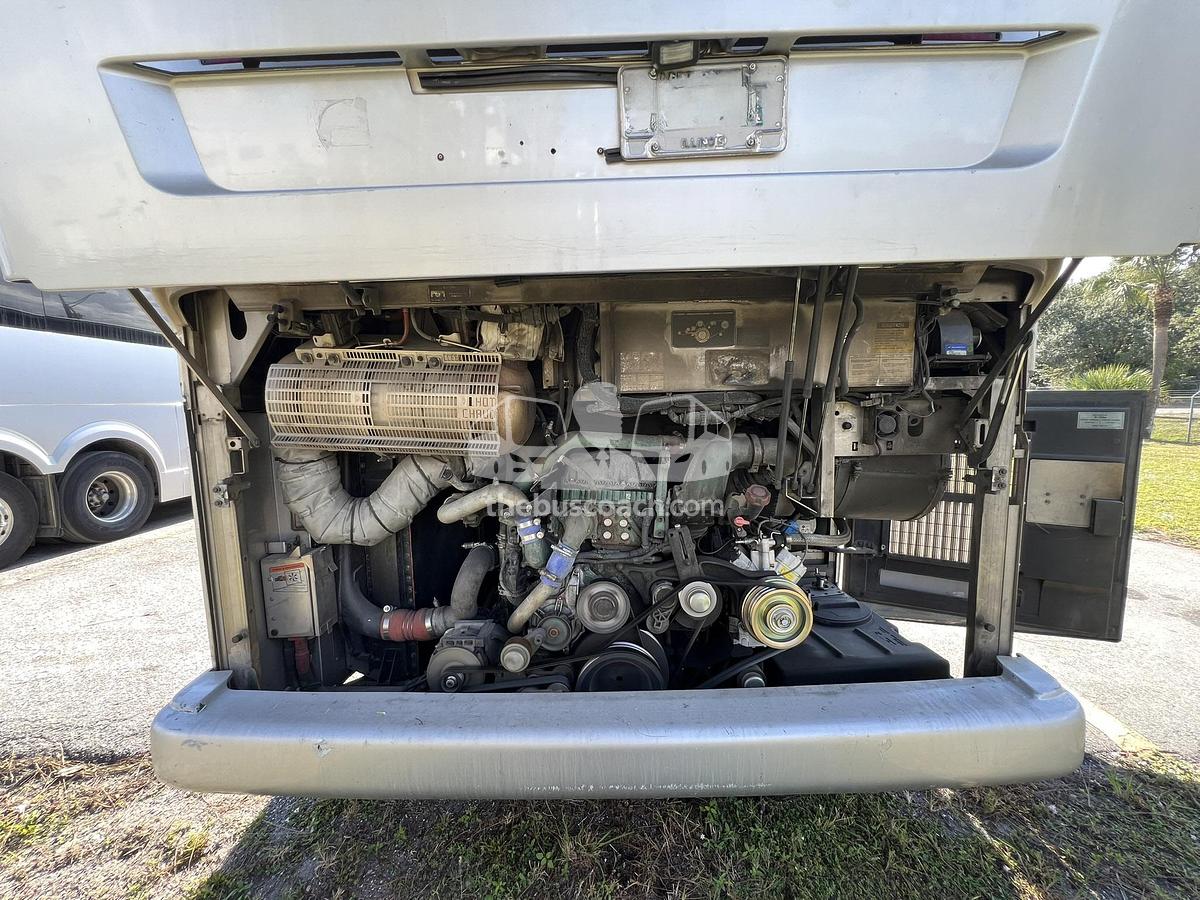 Used 2014 PREVOST H3-45