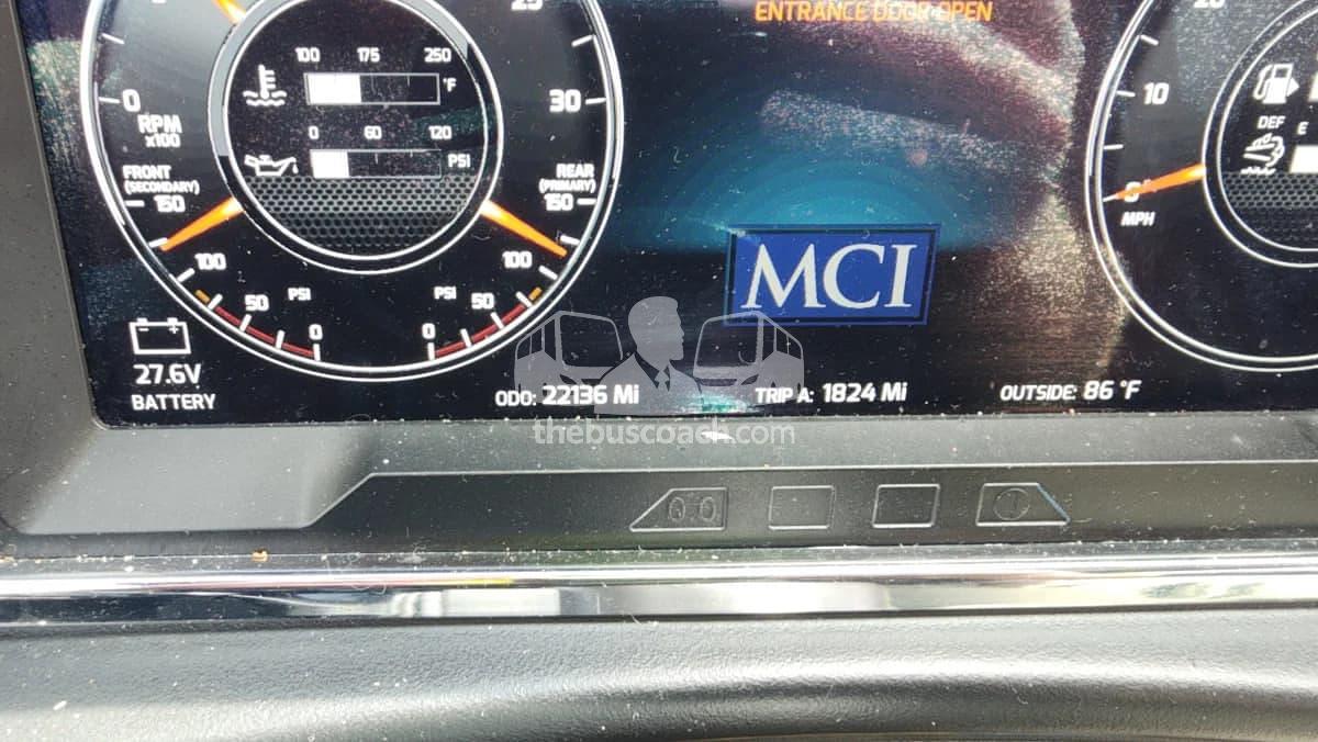 Used 2025 MCI J4500 ADA