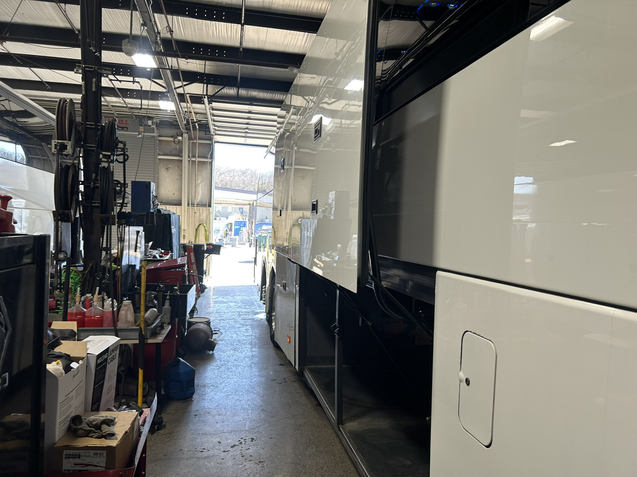 Used 2019 VOLVO 9700 ADA