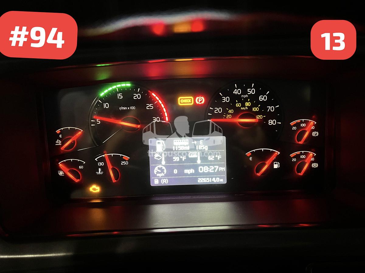 Used 2018 VOLVO 9700