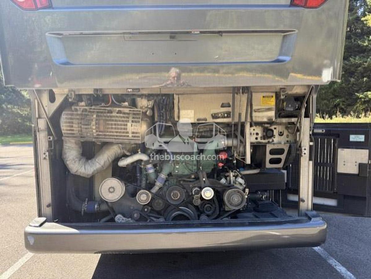 Used 2018 PREVOST H3-45