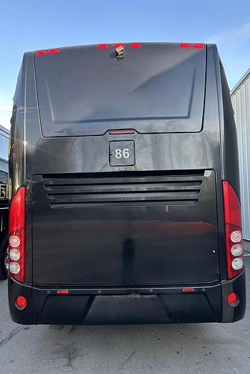 Used 2018 VOLVO 9700